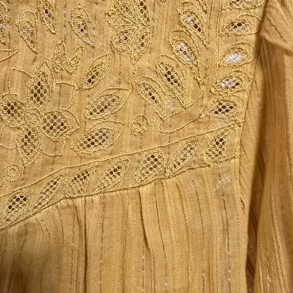 Anthropology Pilcro Mustard Yellow Blouse with Gold Thread Detail Size 4 - Picture 4 of 6